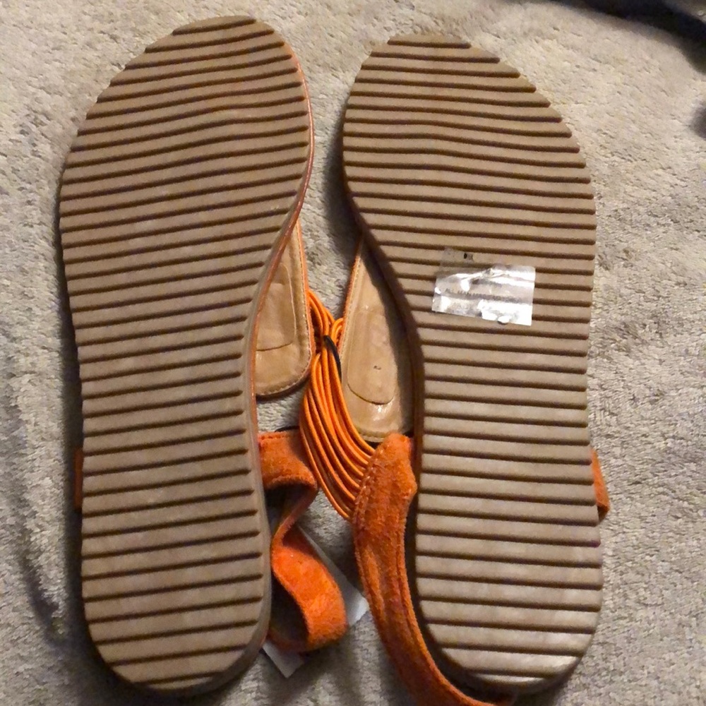 Sandals - Picture 2 of 3